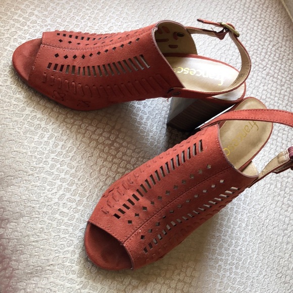 Francesca's Collections Shoes - Francesca’s Collection terracotta red heels.
